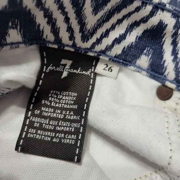NWOT 7 For All Mankind The Cropped Skinny in Blue & White Ikat Print, Sz 26. - Picture 7 of 7